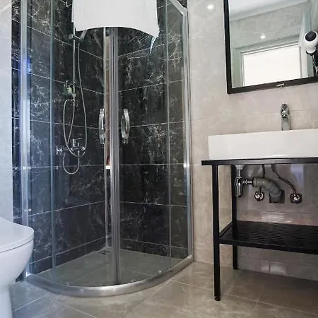 호텔 Oemer Aga Konagi Cunda