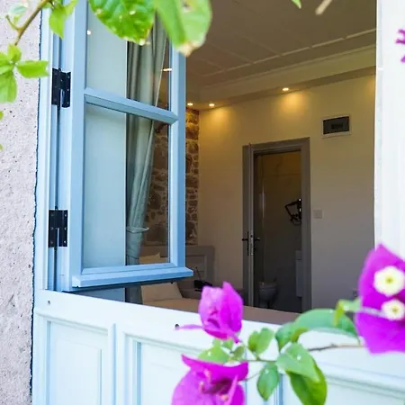 Oemer Aga Konagi 3* Cunda