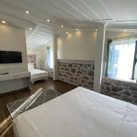 Oemer Aga Konagi 3* Cunda