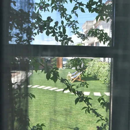 Oemer Aga Konagi Hotell Cunda