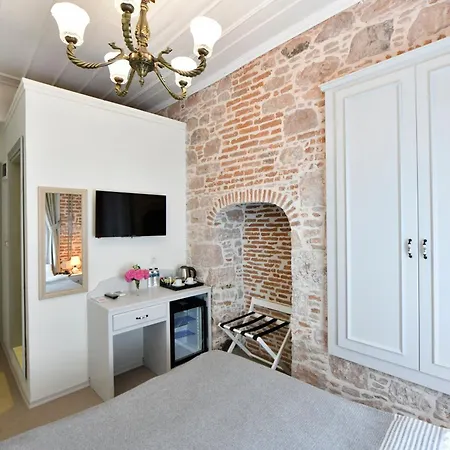 Oemer Aga Konagi 3* Cunda