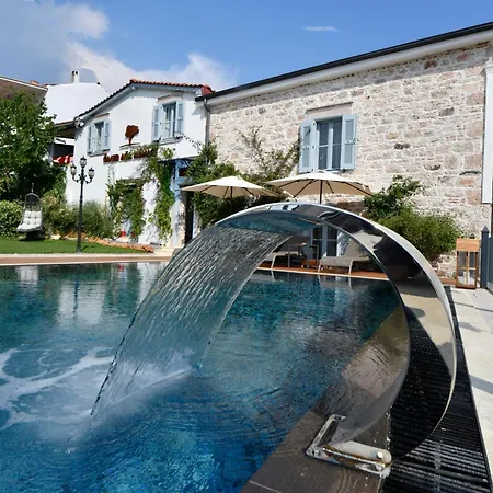 Oemer Aga Konagi Hotell 3*