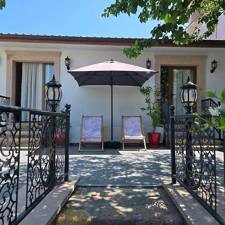 Oemer Aga Konagi 호텔