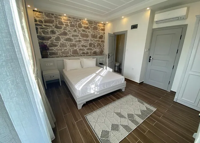 Oemer Aga Konagi 3* جوندا