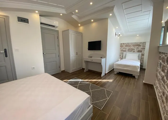 فندق Oemer Aga Konagi جوندا