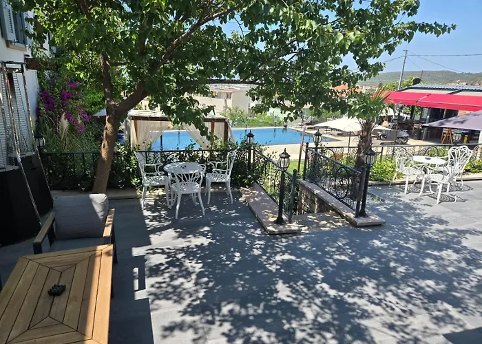 فندق Oemer Aga Konagi جوندا